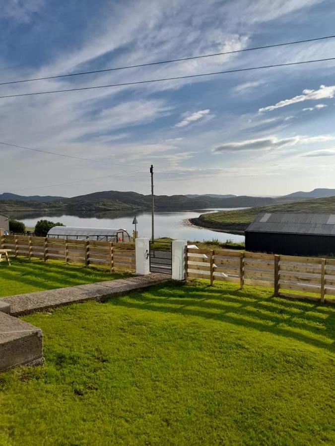 Oystercatcher Guest House B&B Cairisiadar Buitenkant foto